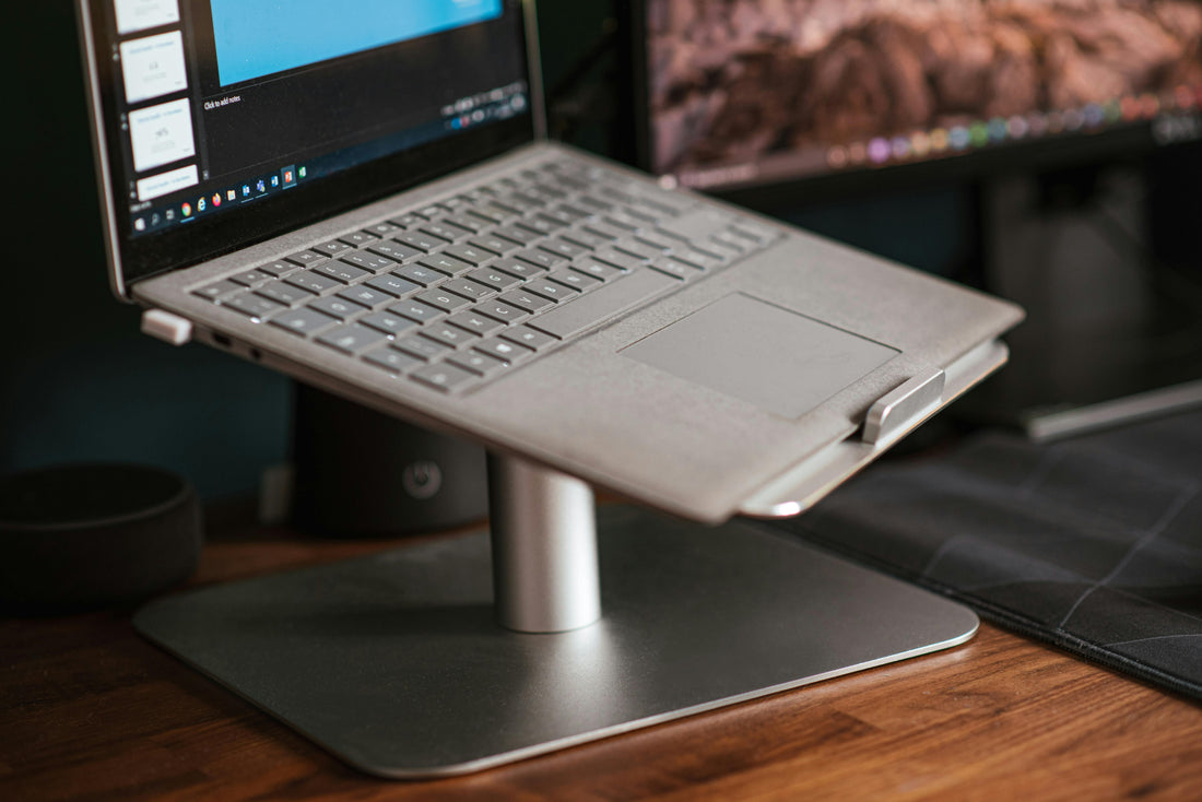 Support PC portable : le secret d’un setup ergonomique et productif